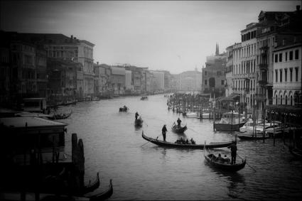 481079_154297801379159_1729371797_n