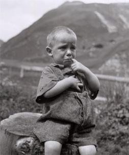 Brunner Emil281936_143589215783351_163755256_n