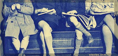 Ιφιγένεια Σιαφάκα: Δομικά χαρακτηριστικά και το «γυναικείο» στην ποίηση της Αλεξάνδρας Μπακονίκα (E-περιοδικό Στάχτες)